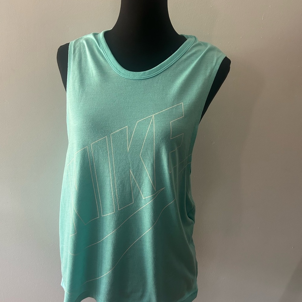 Nike Green Sleeveless Muscle Tee Relaxed Fit